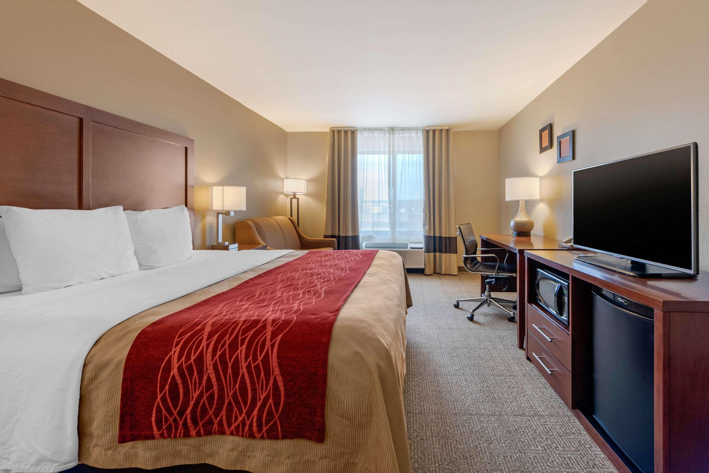 Comfort Hotel 3*