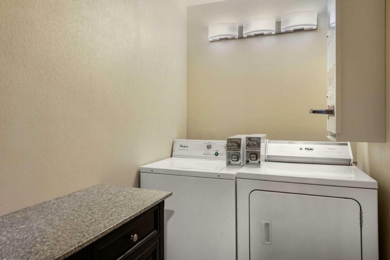 Comfort Hotel Limon